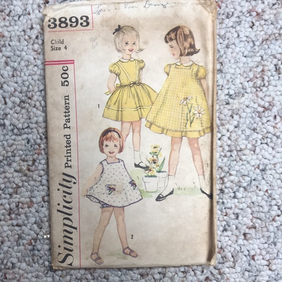 Vintage kids sewing patterns - size 4 - Picture 6 of 9